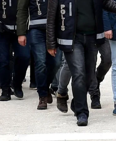 17397761401831358154